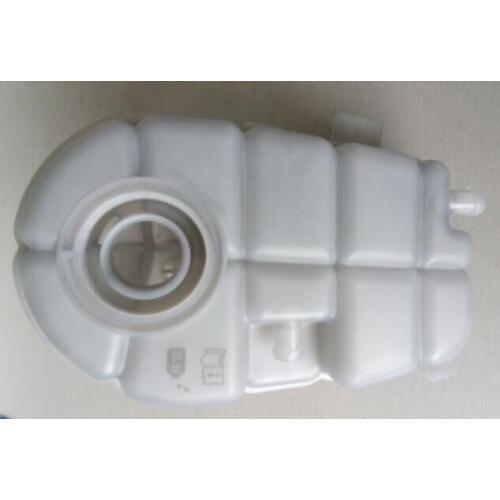 4G0121403G Coolant Recovery Tank Expansion Tank For Audi A6 C7 2.0 TDI 2014