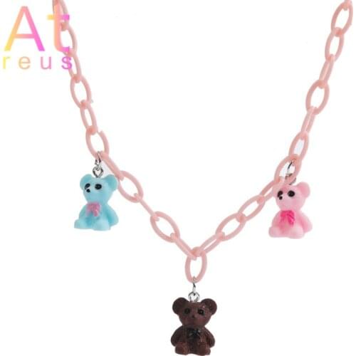 Atreus Chokers On The Neck