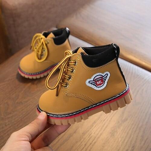 Cute High Quality Childrens Martin Boots Autumn and Winter Round Toe Kids Ankle Boots Shallow Lace Up Kids Flat Boots