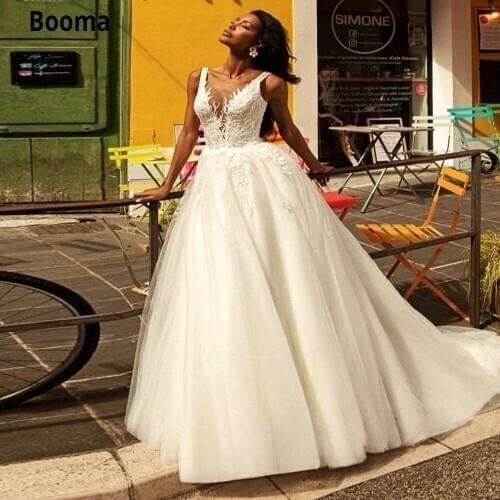 Booma Beach Wedding Dresses V-neck Appliques Lace Bridal Gown Plus Size Boho Bohemian Princess Tulle Wedding Gown Vintage 2020