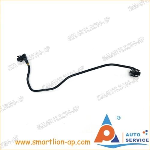 Radiator Degassing Water Pipe 1323C5 Used for Peugeot 307 Citroen 2.0 Engine