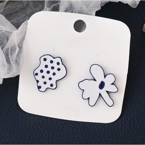 U-Magical Summer Asymmetric Blue Flower Enamel Dangle Earrings for Women Vintage Irregular Geometric Earrings Jewelry Pendientes