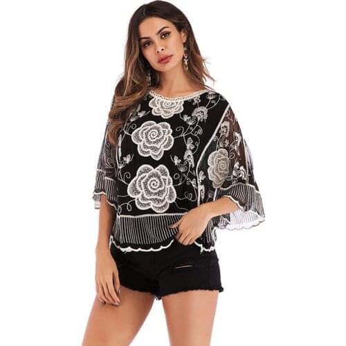 Lace Loose Top Three Quarter Sleeve Sexy Mesh Woman Tshirts O Neck Summer Casual Fashion Batwing Sleeve T-shirts Clothes