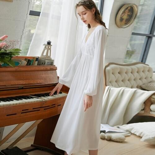 Long Sleeve V-Nck Princess Pajamas Plus Size Vintage Lace edge Home night wear DZA167