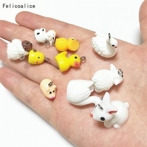 100pcs Fashion Cute Resin Gummy Duck/Bee/Rabbit Pendant Charms for DIY Girls Cartoon Jewelry Findings Earring Bracelet