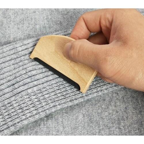 Wooden Epilator Sweater Clothes Shaver Fabric Clothes Sweater Lint Removers Manual Portable Wooden Lint Trimmer Comb Shaver