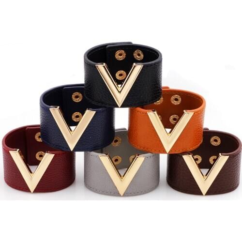6 Color Fashion Metal V Wide Leather Women Bracelet High Quality Big Bracelets Bangles Wrap Charm Bracelet Lady Jewelry