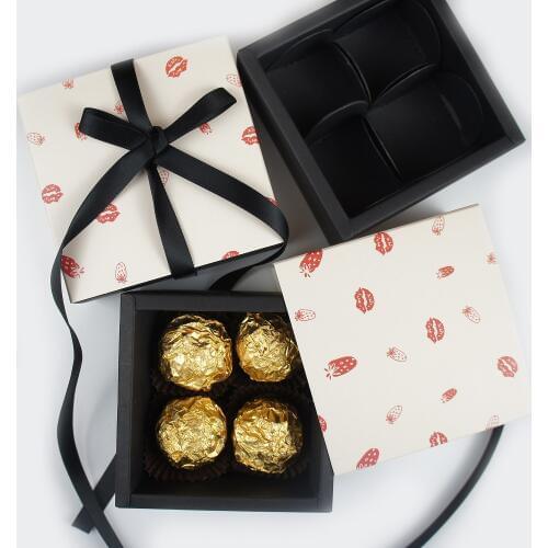 8.9*8.9*3.5CM kiss and strawberry 10 set Chocolate Paper Box Storage Boxes valentines day Christmas Birthday Party Gifts DIY