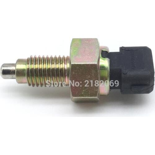 Brake Light Switch Reverse Light Switch For Volkswagen VW JRabbit Golf Jetta Rabbit Scirocco 020945415A 020 945 415A