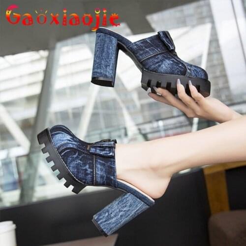 New Closed Round Toe Slippers Women Outdoor Walking Fashion 8CM Cowboy Thick Heel Sandals Platform Easy Summer High Heel Shoes