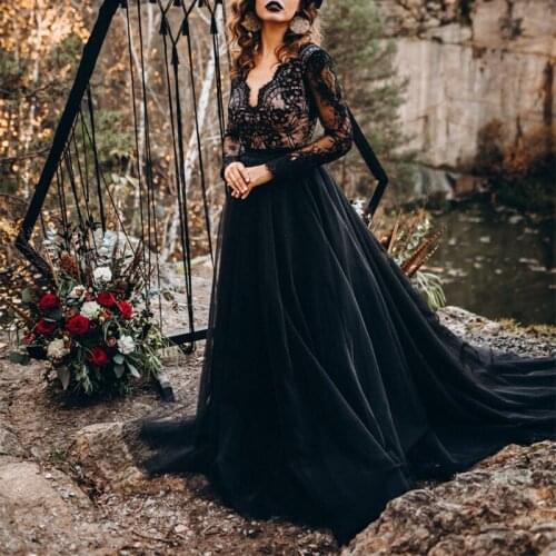 Wedding Skirt Black Tulle Floor Length Wedding Overskirt A-line Handmade Boho Wedding Skirts for Bridal Wedding Accessories 2021