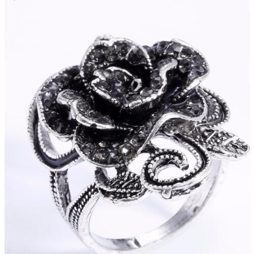 2019 Fashion Retro Punk Circle Unique Engraving Antique Silver Flower Lucky Ring Women Bohemia Beach European Jewelry Ring