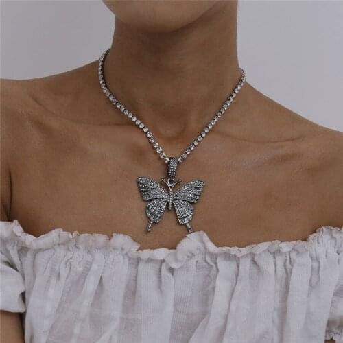 Yesucan Punk Necklaces