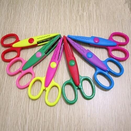 New DIY Plastic Craft Scissors 5 designs for Paper Border Cutter Scrapbooking Kids Gift Scissor Korean Stationery Tools