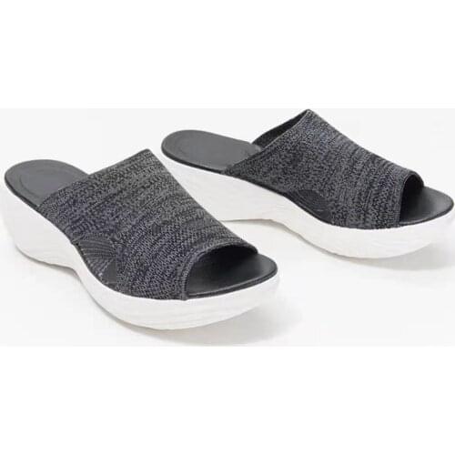 2021 Summer Womens Slippers Casual Lightweight Ladies Flat Slides Fashion Solid Color Beach Slippers for Women Female Shoes