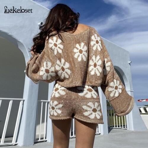 Flower Patchwork Knitted 2 Pieces Sets Women Summer 2021 O Neck Loose Top And Wide Leg Shorts Zipper Waist Matching Suit