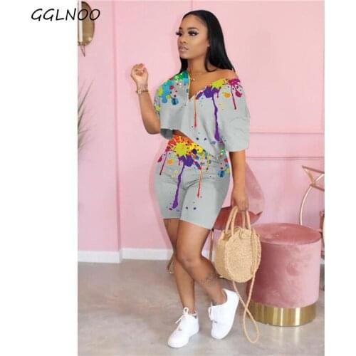 GGLNOO Women Two Piece Lnkjet Print Suits Casual Short Sleeve Shirt & Regular Shorts Set