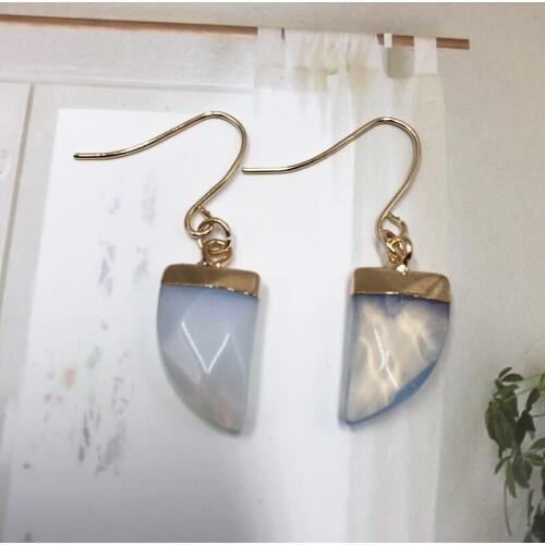 KBJW Original 2019 Unique Irregular Triangle Drop Earrings Natural Stone Opalite Color Earring Jewelry for Women Daily Accessori