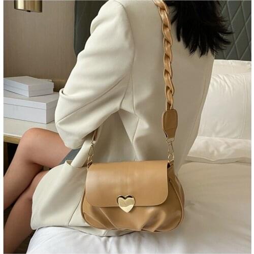 Ruched Soft Bag Women 2020 Twist Braid Shoulder Strap Heart Shaped Lock Crossbody Bags for Women Ladies Designer Leather Handbag
