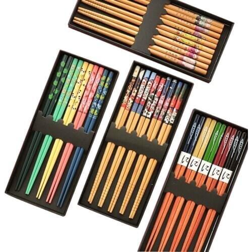 Japanese Style Bamboo Chopsticks Set Solid Wood Home Family Cartoons Lovely Personality Light Luxury Wooden Pointed Chop sticks
