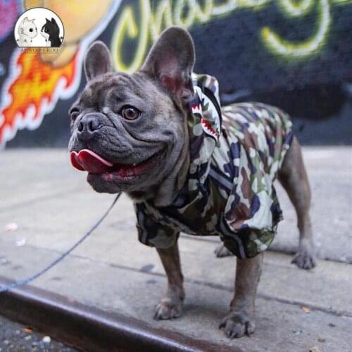 Cool Pet Dog Clothes Tide Brand Camouflage Raincoat for Puppy Big Dogs Camo Windbreaker Sport Pupreme Shirt Pet Dog Cat Hoodie