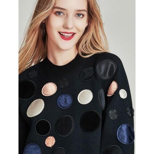 HAVVA New Black O-Neck Capless Round Pattern Loose Sweatshirt Women Tide Jumper 100% Cotton Autumn Winter Top V4649