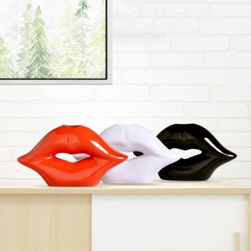 Nordic Creative Ceramic Red Lip Disposition Flower Vase Desktop Dry Container Artificial Vase Christmas gift Home Romantic