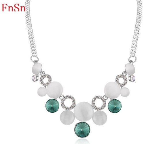 FnSn New 2017 Hot Summer Crystal Flower Necklace Choker Trendy Women Gift Zinc Alloy Link Chain Collier Fashion Jewelry N144
