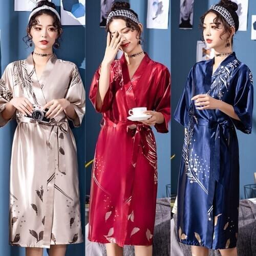 Imitation Silk Wedding Pajamas Women Spring and Summer Long Bridesmaid Red Bridal Dressing Gown Leaf Flower Printing Night Gown