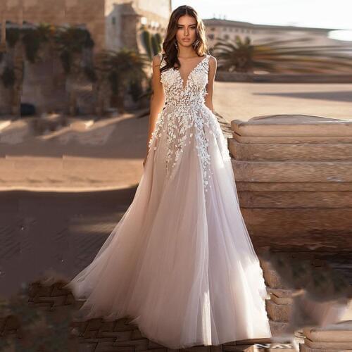 Eightale Boho Wedding Dresses 2019 V Neck Appliques Lace Beach A-Line Tulle Backless Princess Wedding Gowns Dubai Bride Dress