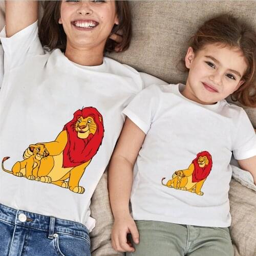 New Family Matching Clothes Mum And Daughter Clothes Simba The Lion King Printing Cotton Blended Mommy And Me T Shirt Tops