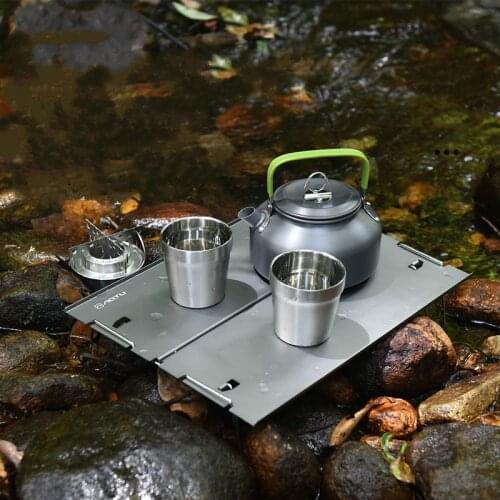 Mountainpeak Folding Tables