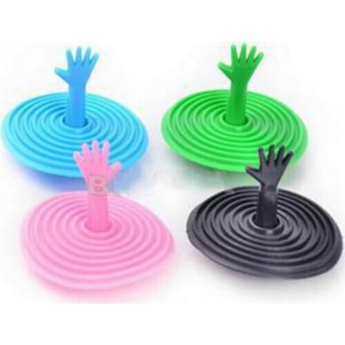 1Pcs Creative Lovely Hand Shape Sink Plug Water Plug Rubber Sink Bathtub Stopper Color Random