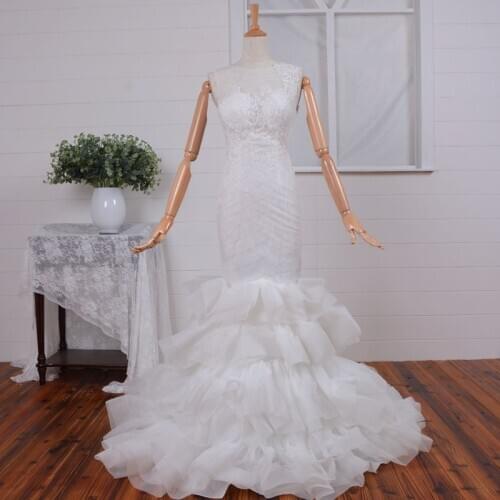 Beading organza sexy mermaid Wedding Bridal Gown vestido de novia ruffles tiered lace appliques button