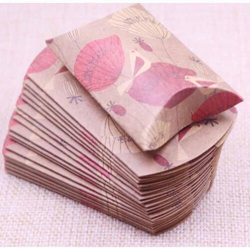 Beautiful flower&Lotus leaf pattern Pillow Shape paper& Kraft Wedding Candy&birthday GiftStorage box size 20X55X80mm Wholesale