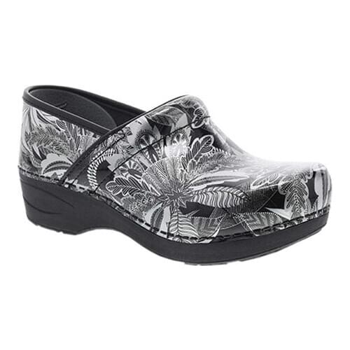 New leather comfortable single shoes for womens professional clogsDoctor shoes nurse shoesProfessional chef shoes