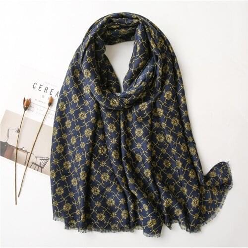 2020 New Cotton Flower Print Fringe Scarves And Shawls Women Long soft Trendy Floral Wrap Hijab Free Shipping