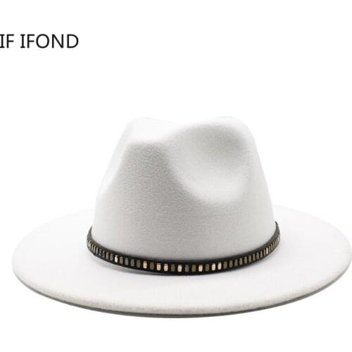 2021 New Quality Felt Jazz Fedora Hat Women Men Imitation Wool Panama Trilby Hat with Metal Chain Decor Fashion Party Cap