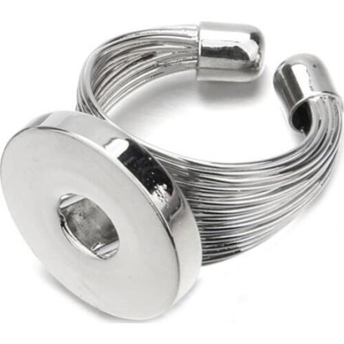 The bloomer Punk Rings