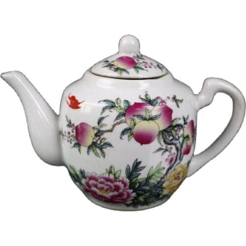Collection of tea pot ornaments with patterns of famille rose and longevity in the Republic of China