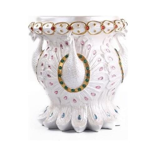 Peacock resin stool handicraft set pieces of creative shoe stool household decoration wholesale factory outle