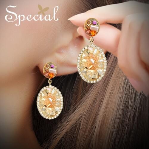 SPECIAL earrings womens autumn and winter models European and American personality fashionable friends 2021 new styleS2656E