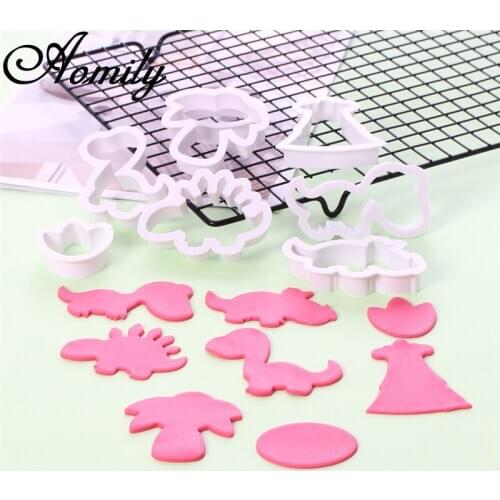 Amoliy 8pcs Cookie Cutters Cake Cookie Mold Biscuit Fondant Cutter Kitchen Cooking Chocolate Mold Bakeware Baking Accessories