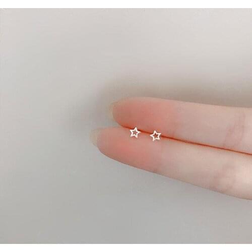 Trendy Star Stud Earrings For Women Hollow Five-Pointed Geometry Cartilage Ear Nails Simple Design Sense Girl Jewelry Wholesale