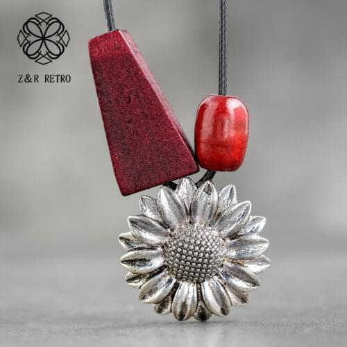 Sunflower Pendant Wood Bead Necklace Women Jewelry Vintage Long Rope Chain Choker Suspension Jewellery Alloy Decoration 2021 New