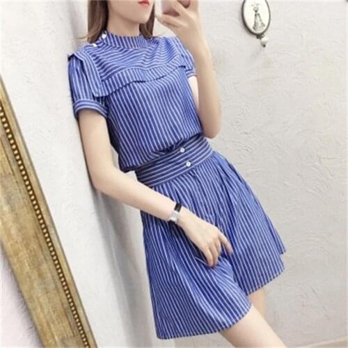 Fashion Stripe Set Summer Small Fragrance Two-piece High waist Korean temperament Vertical stripe Wide leg Shorts Set Female