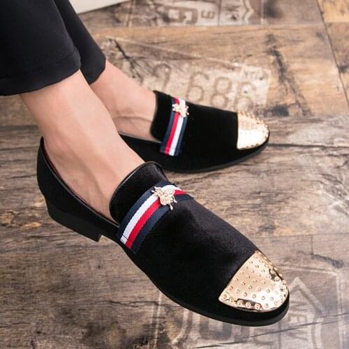 QUAOAR Men Loafers Dress Men Shoes Italian Metal Buckle Slip On Dress Male Footwear Shiny Flats Wedding Oxford Shoes For Men