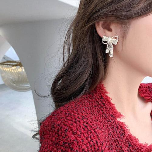 2020 new fashion earrings earrings temperament long bow versatile Earrings party crystal banquet gift