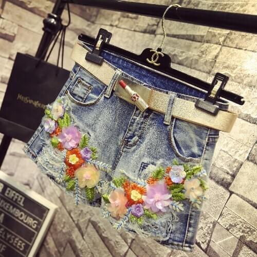 QA1199 High quality jeans Korean style embroidery appliques sequin girls summer high-end denim shorts women