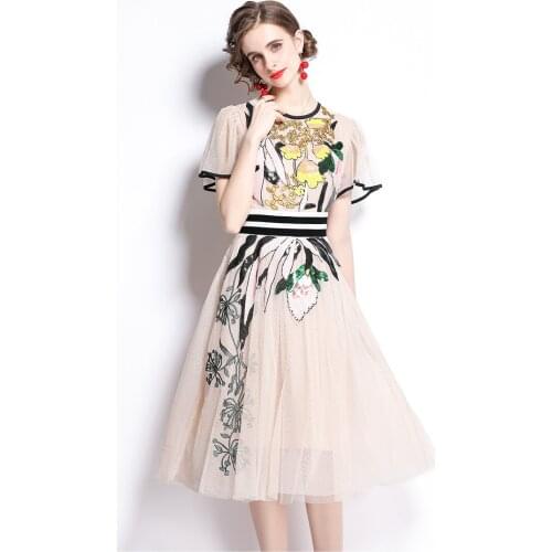 2021 New Women Dresses O-Neck Petal Sleeve Mid-Calf Printing Dress Office Lady A-LINE Elegant Party Night Vintage Summer Dresses